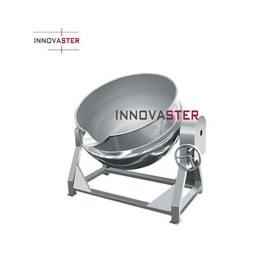 Кетл с кожурой для приготовления пасты из карри на заводе по переработке овощей